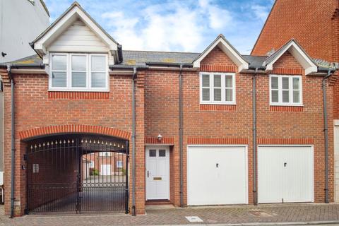 2 bedroom house for sale, West Street, Weymouth
