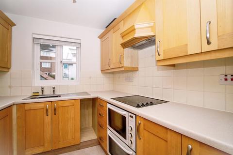 2 bedroom house for sale, West Street, Weymouth