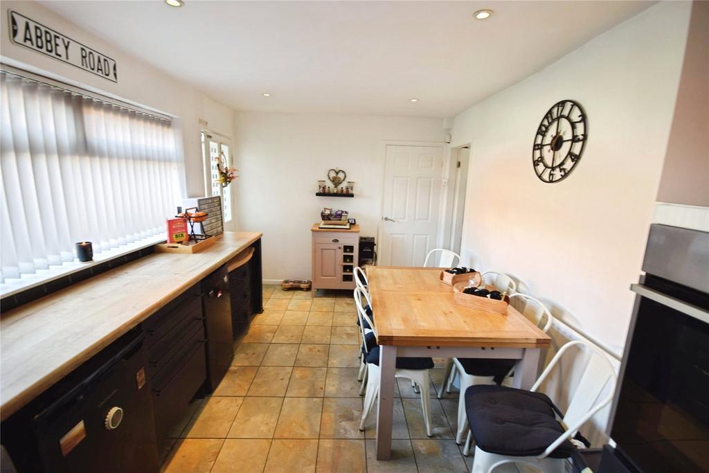 Breakfast Kitchen