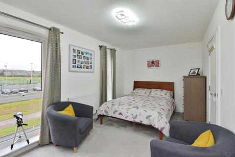 5 bedroom semi-detached house for sale, Burney Drive, Glebe Farm, Milton Keynes
