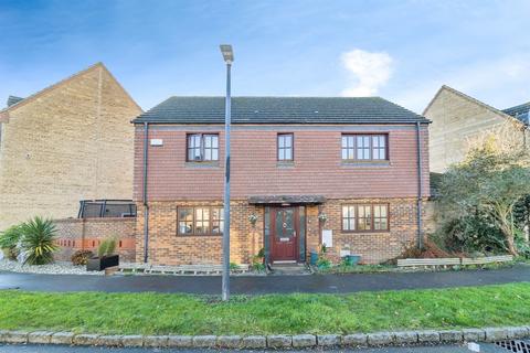 undefined, Goldhawk Road, Monkston Park, Milton Keynes