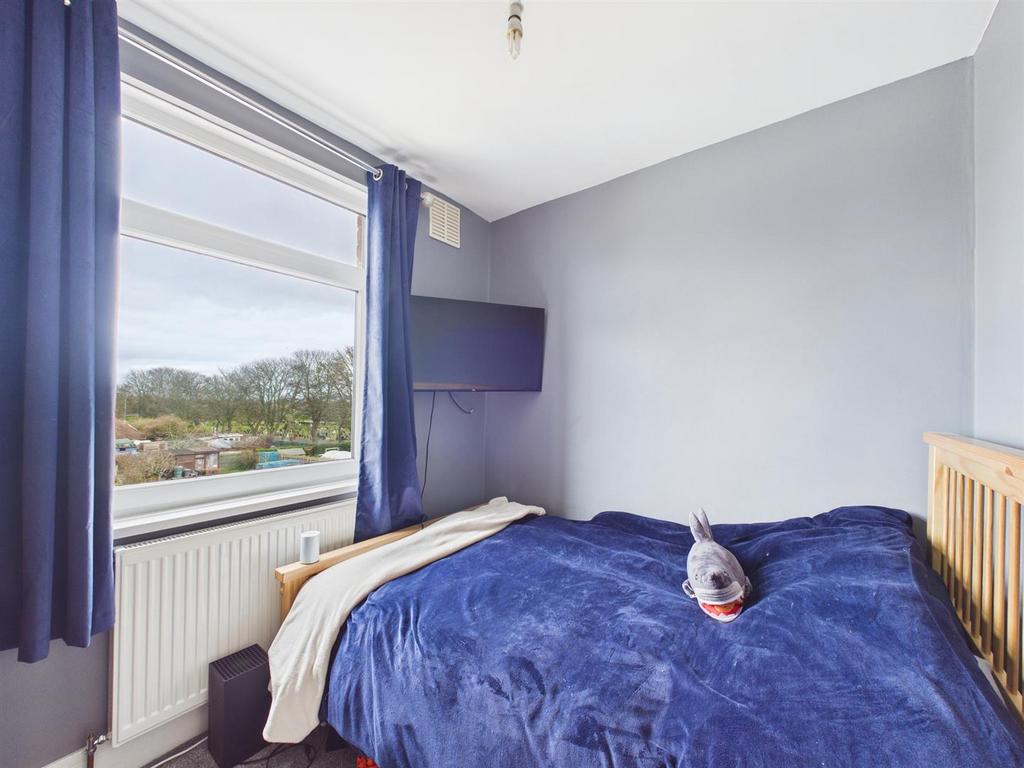 Bed 3.jpg