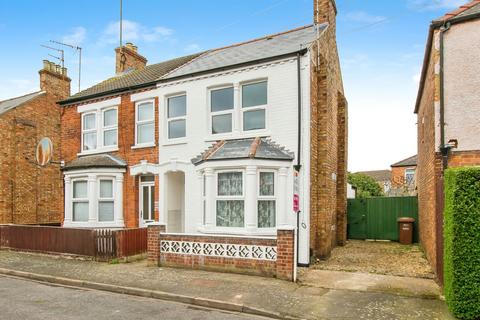 Oakroyd Crescent, WISBECH