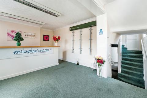 4 bedroom end of terrace house for sale, Old Market, Wisbech