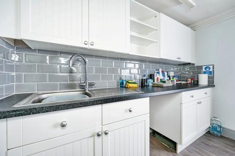 4 bedroom end of terrace house for sale, Old Market, Wisbech