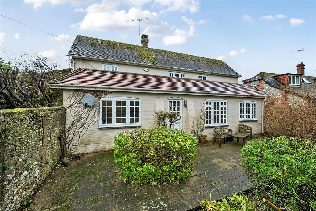 Rear Courtyard