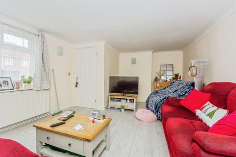 3 bedroom end of terrace house for sale, Kirkgate Street, Wisbech