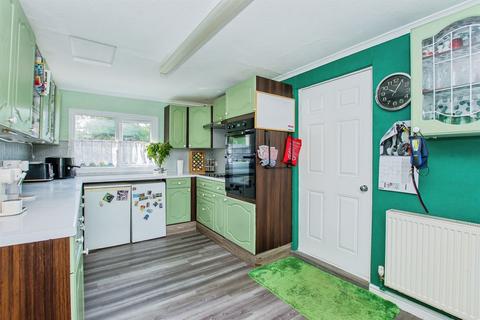 3 bedroom semi-detached house for sale, Station Avenue, Murrow, Wisbech