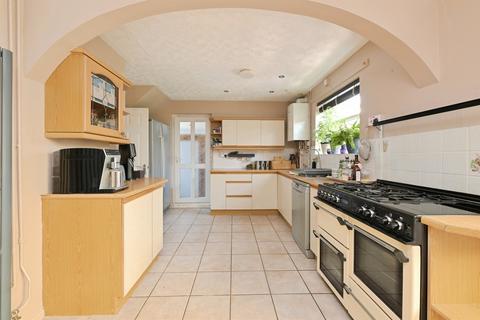 4 bedroom semi-detached house for sale, Sefton Avenue, Wisbech