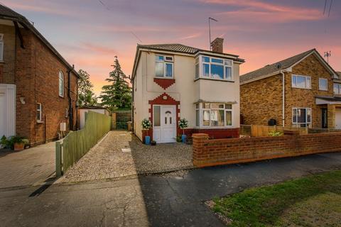 3 bedroom detached house for sale, Third Avenue, Wisbech
