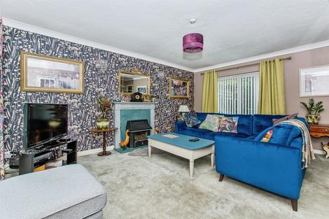 4 bedroom detached house for sale, Gorefield Road, Leverington, Wisbech