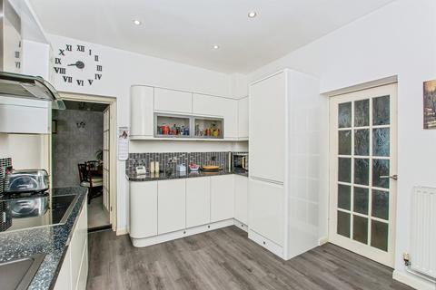 4 bedroom detached house for sale, Gorefield Road, Leverington, Wisbech