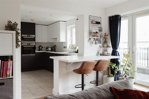 undefined, Lesbourne Road, Reigate