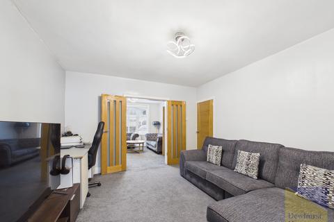 3 bedroom semi-detached house for sale, Powis Road, Ashton-On-Ribble PR2