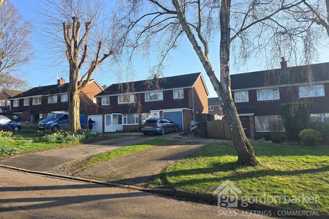 Drake Close, Ringwood BH24