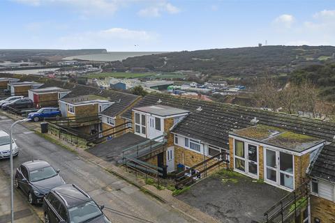 2 bedroom terraced house for sale, Hillcrest Road, Newhaven