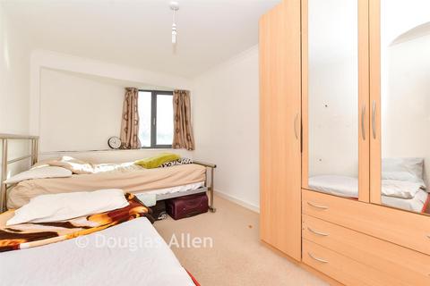 undefined, Roding Court, Ilford IG1