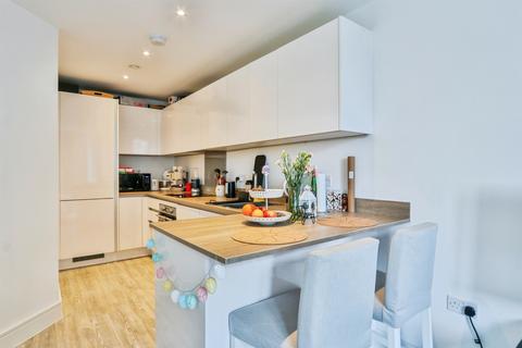 1 bedroom ground floor flat for sale, West Cliff Road, Bournemouth