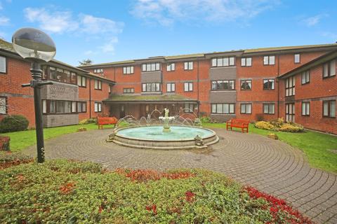 2 bedroom flat for sale, Maplebeck Court, Solihull