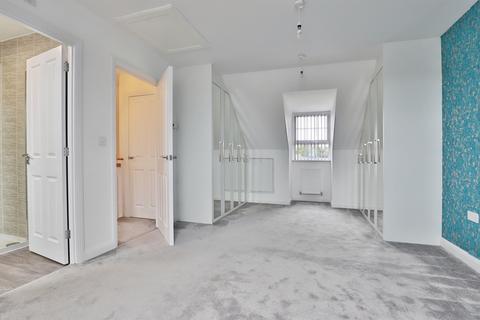 4 bedroom detached house for sale, Provence Drive, Bearwood, Bournemouth