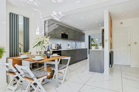 4 bedroom terraced house for sale, Poole Road, Branksome, Poole
