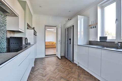 4 bedroom detached house for sale, Meon Road, Bournemouth
