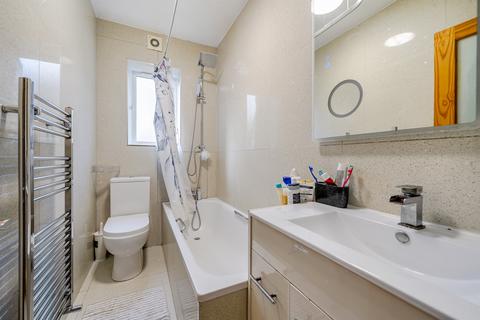 2 bedroom flat for sale, Great North Road, New Barnet, Barnet