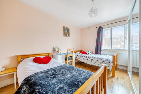 2 bedroom flat for sale, Great North Road, New Barnet, Barnet