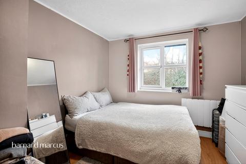 1 bedroom flat for sale, Stevenson Close, Barnet