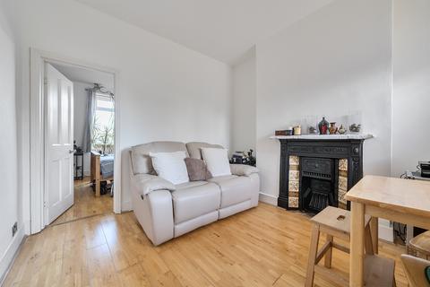 1 bedroom maisonette for sale, Rasper Road, London