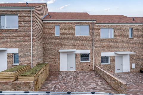 undefined, Farmstead Parade, East Barnet Village, London, En4