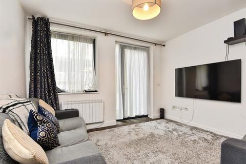 1 bedroom flat for sale, The Causeway, Goring-by-Sea, WORTHING