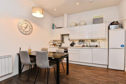 1 bedroom flat for sale, The Causeway, Goring-by-Sea, WORTHING
