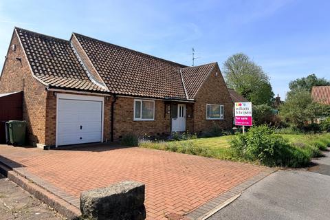 4 bedroom detached bungalow for sale, Sandstock Road, York