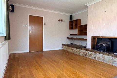 4 bedroom detached bungalow for sale, Sandstock Road, York