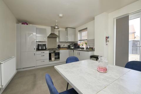 3 bedroom terraced house for sale, Lockwood Way, Hampton Water, Peterborough
