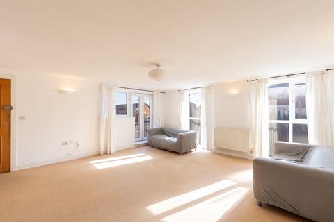 1 bedroom flat to rent, Town Street, Leeds LS10