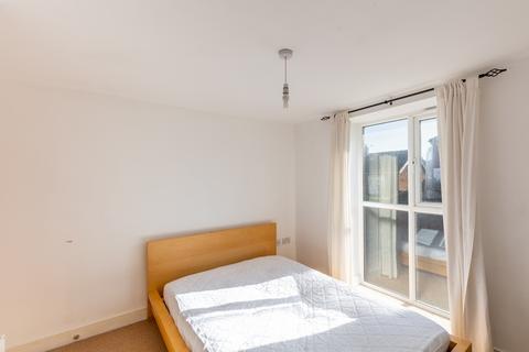 1 bedroom flat to rent, Town Street, Leeds LS10