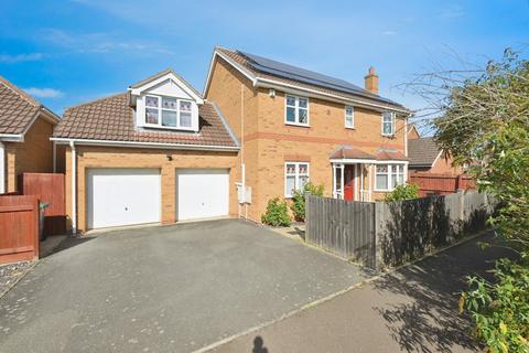 Stephenson Close, Yaxley, Peterborough