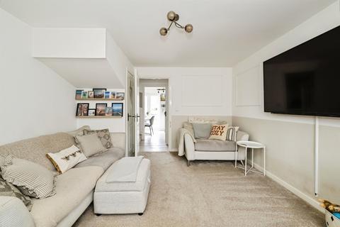 3 bedroom semi-detached house for sale, Stockwood Close, Hampton Gardens, Peterborough