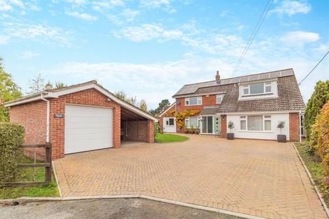 undefined, Mill Road, Peasenhall, Saxmundham