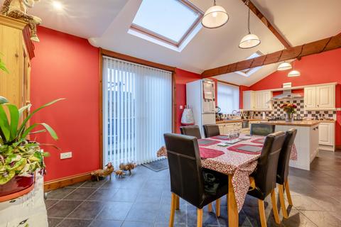 6 bedroom detached house for sale, Gimingham Road, Trunch, North Walsham