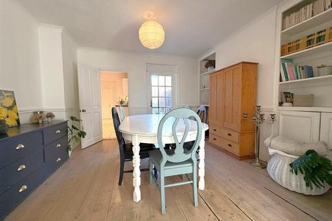 undefined, Princess Road, Evesham