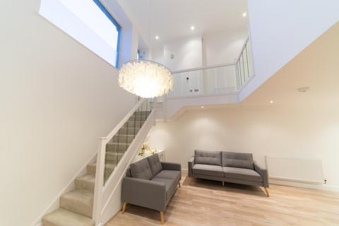 1 bedroom maisonette to rent, Cable Street, London, E1