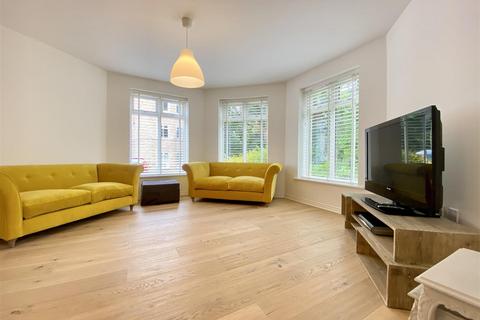 undefined, Elm Gardens, Sheffield