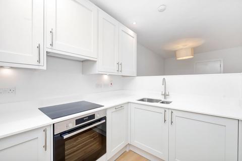 1 bedroom flat to rent, Camden Road, London