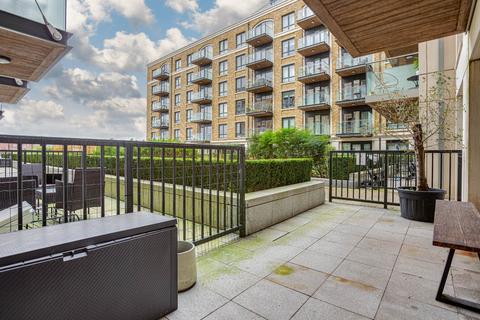 2 bedroom flat to rent, Distillery Wharf, Regatta Lane, London