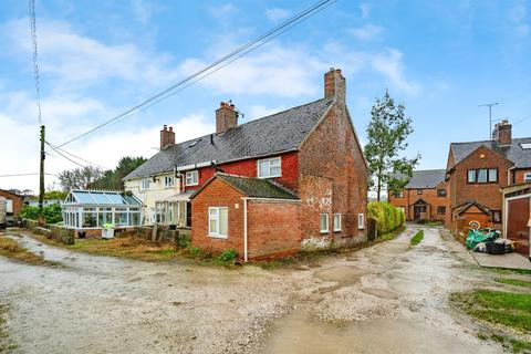 3 bedroom semi-detached house for sale, Green Lane, ASHBOURNE
