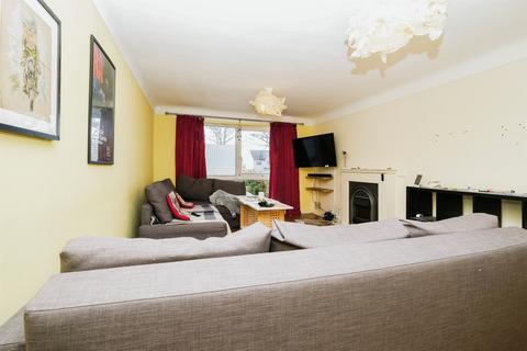 undefined, Aigburth Road, Liverpool