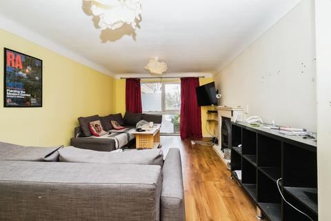 undefined, Aigburth Road, Liverpool